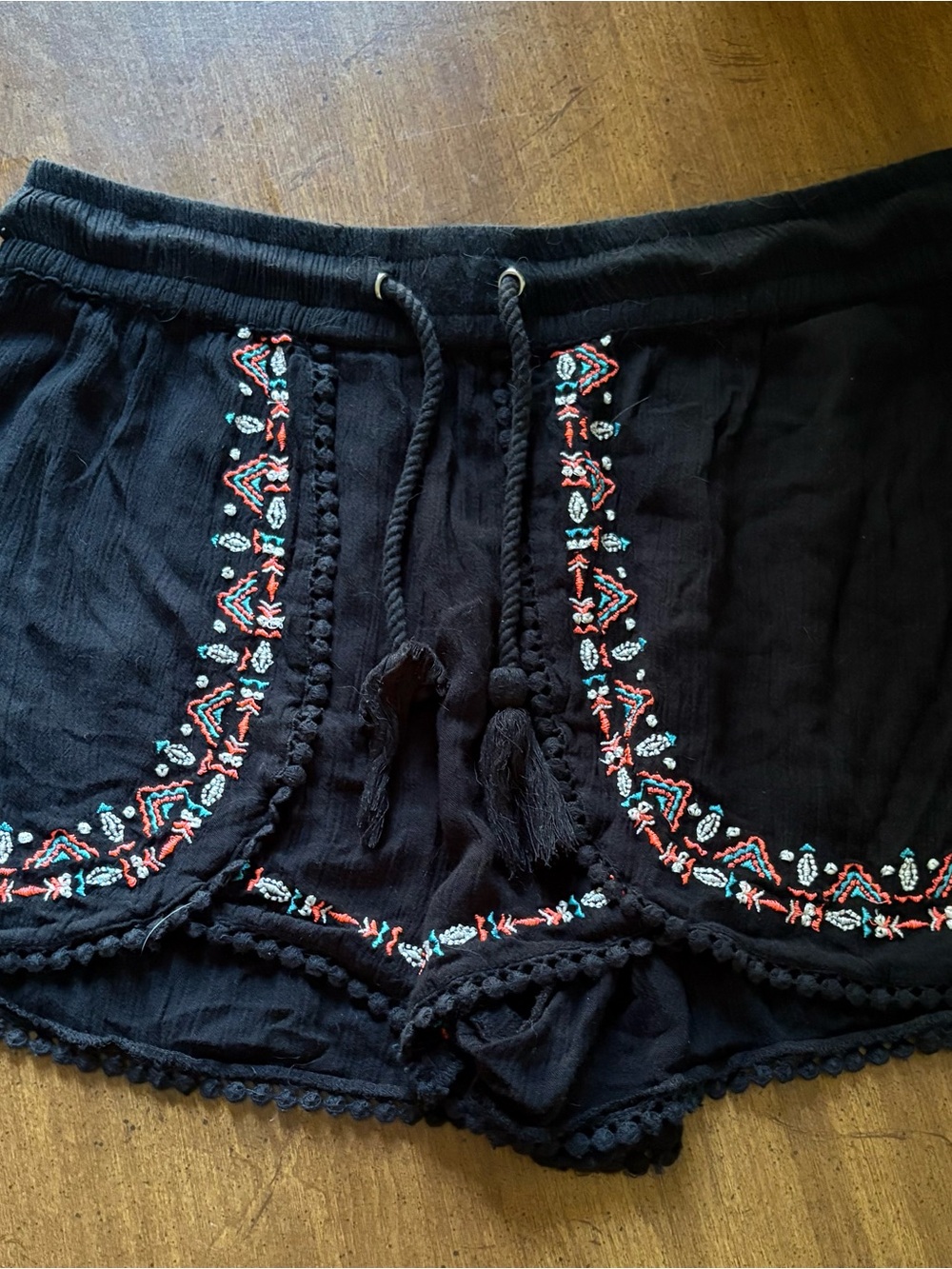 Derek Heart Black Embroidered Drawstring Shorts